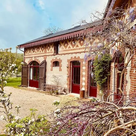 Le De Little Castle Campagne A 1 H De Paris Сasa de vacaciones Trie-Château